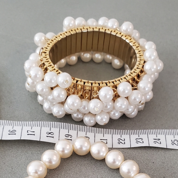 6 pieces Faux Pearl Fashion Jewelry - Picture 7 of 9